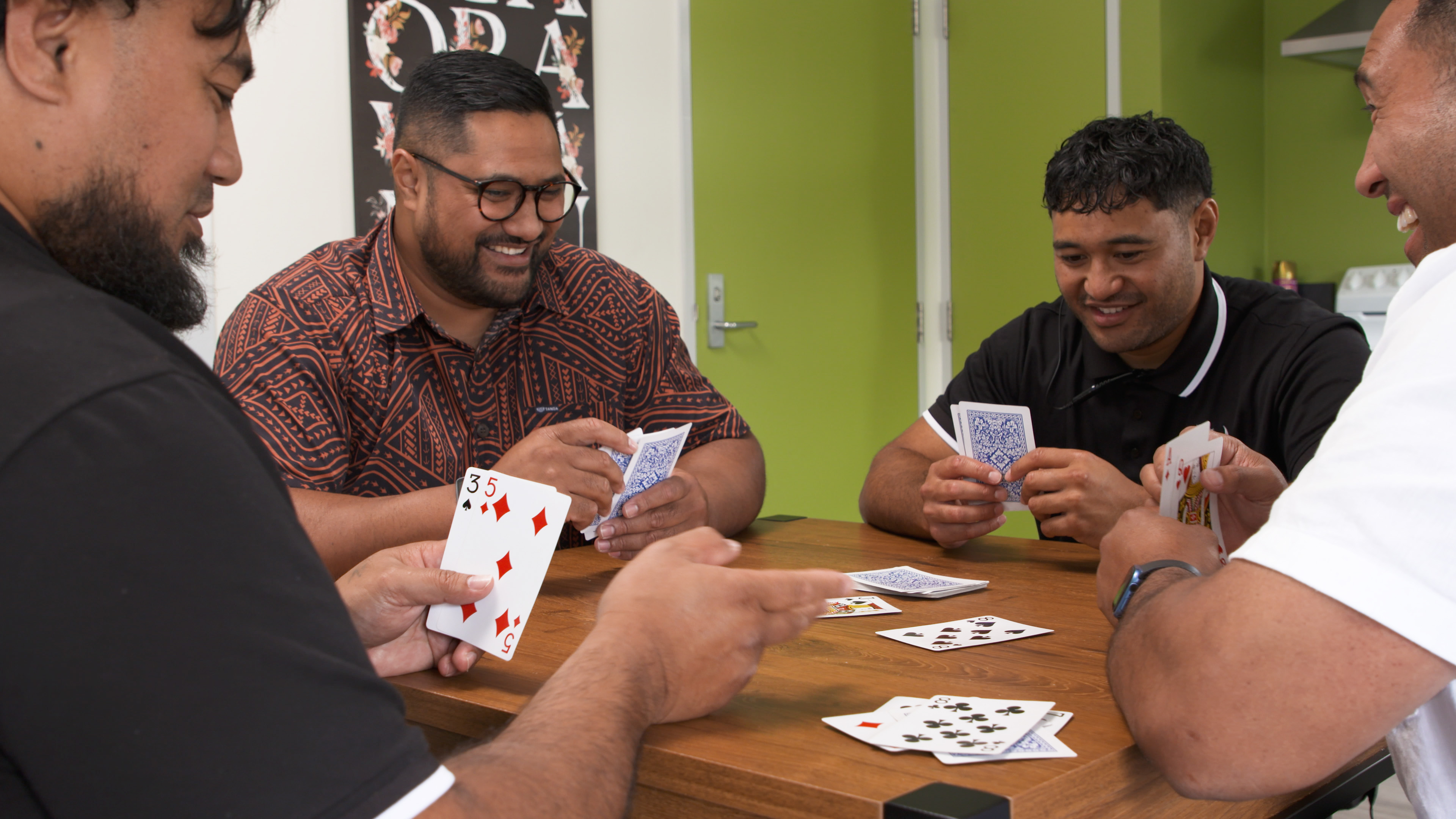 J000732 Sione brothers at Epuni Cards 16x9